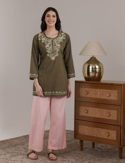 Qazmi Women Aari Embroidered Pure Cotton Short Kurta with Full Sleeves