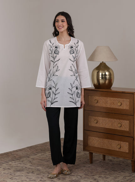 Qazmi Women's Aari Embroidered Pure Cotton Short Kurta