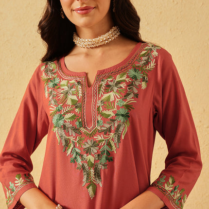Qazmi Women's Noor Kashmiri Aari Work Straight Kurta