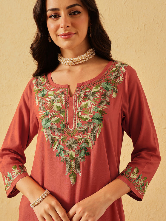 Qazmi Women's Noor Kashmiri Aari Work Straight Kurta