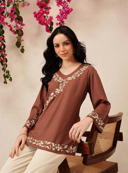 Qazmi Women's Jina V-Neck Kashmiri Aari Work Full Sleeves Kurti