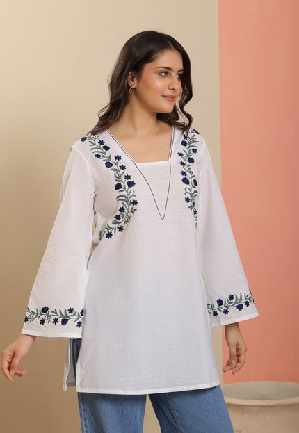 Qazmi Women Pure Cotton Square-Neck Aari  Embroidered Short Kurti
