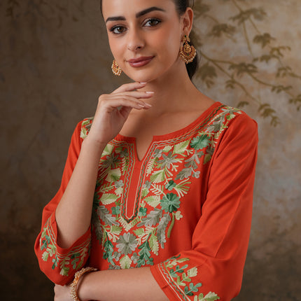 Qazmi Women's Noor Kashmiri Aari Work Straight Kurta