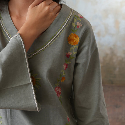 Qazmi Women's Mehreen Kashmiri Aari Work Pearl Studded Cotton Linen CoOrd