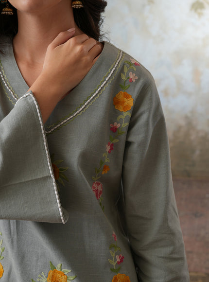 Qazmi Women's Mehreen Kashmiri Aari Work Pearl Studded Cotton Linen CoOrd