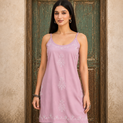 Qazmi Women Embroidered Viscose Rayon Sleeveless Embroidered Kurti