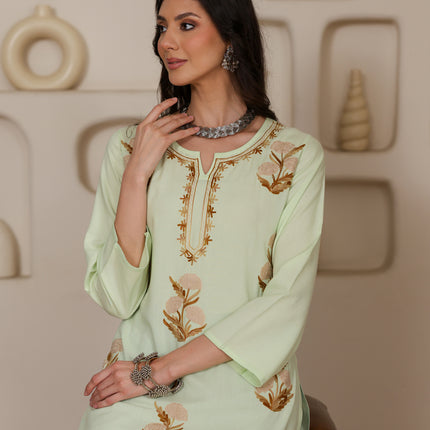 Qazmi Women Kashmiri Aari Embroidered Viscose Rayon Short Kurta