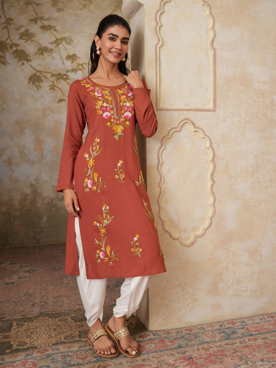 Qazmi Women's Sahar Kashmiri Aari Work Straight Kurta