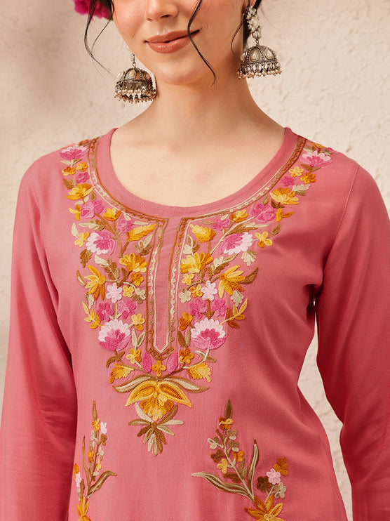 Qazmi Women's Sahar Kashmiri Aari Work Straight Kurta
