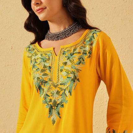 Qazmi Women's Noor Kashmiri Aari Work Straight Kurta
