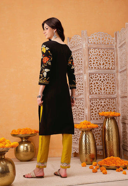 Mahnaz Aari Long Kurti For Women