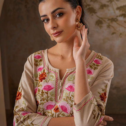 Qazmi Women's Zaynab Kashmiri Aari Work Cotton Linen Olive Green Kurta