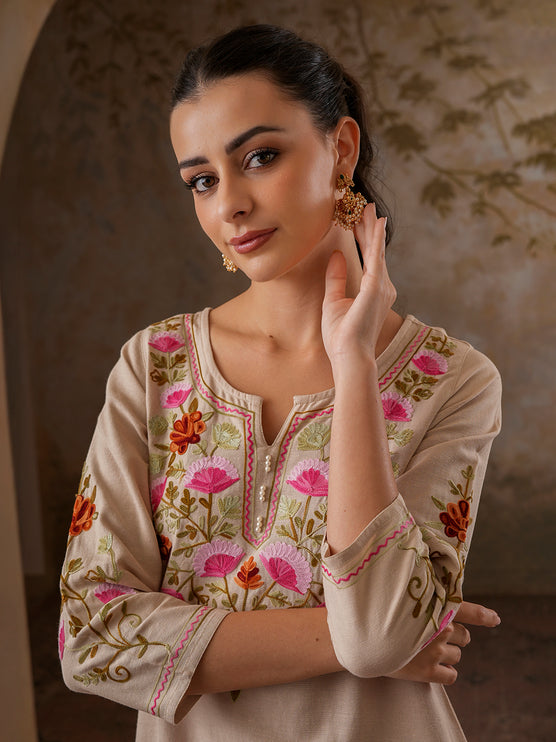 Qazmi Women's Zaynab Kashmiri Aari Work Cotton Linen Olive Green Kurta