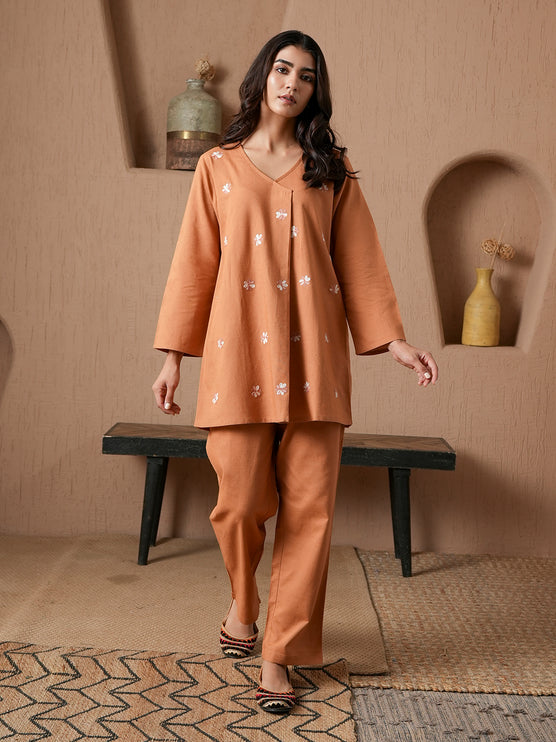 Qazmi Women's Cotton Linen Kashmiri Aari Work CoOrd Set