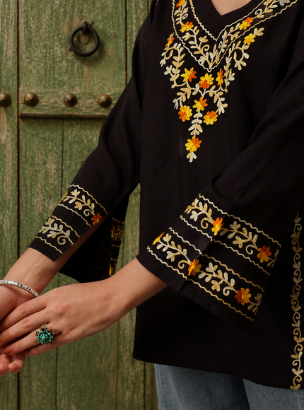 Qazmi Women's Amina Kashmiri Embroidered V-Neck Short Kurti