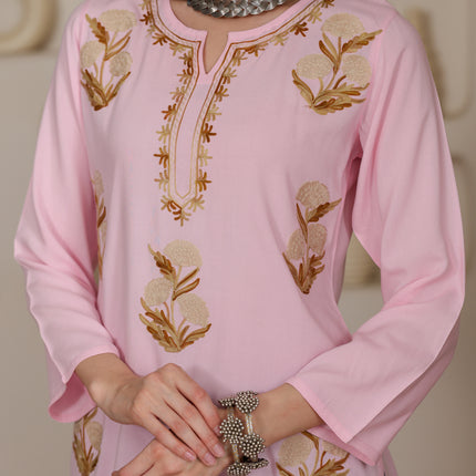 Qazmi Women Kashmiri Aari Embroidered Viscose Rayon Short Kurta