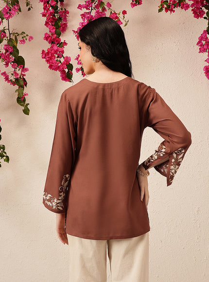 Qazmi Women's Jina V-Neck Kashmiri Aari Work Full Sleeves Kurti