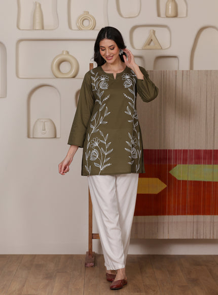 Qazmi Women's Aari Embroidered Pure Cotton Short Kurta