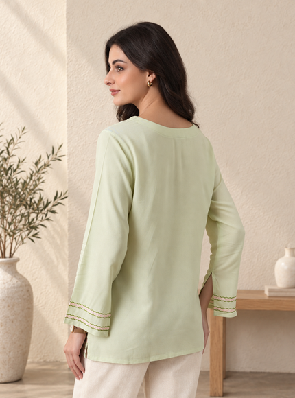 Qazmi Women's Ariana Kashmiri Embroidered V-Neck Short Kurti
