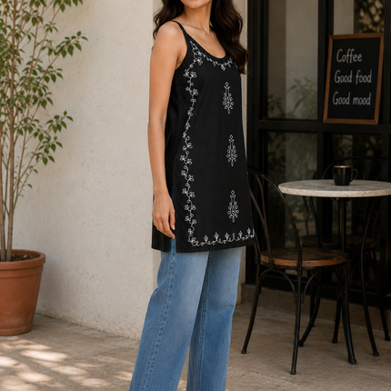 Qazmi Women Embroidered Viscose Rayon Sleeveless Embroidered Kurti