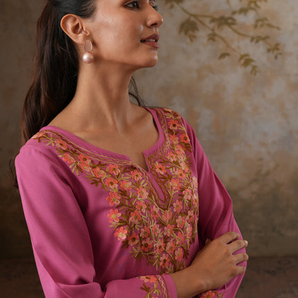Huma Aari Work Straight Kurta