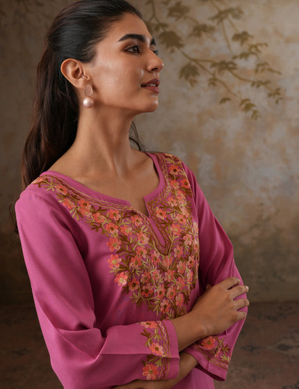 Huma Aari Work Straight Kurta