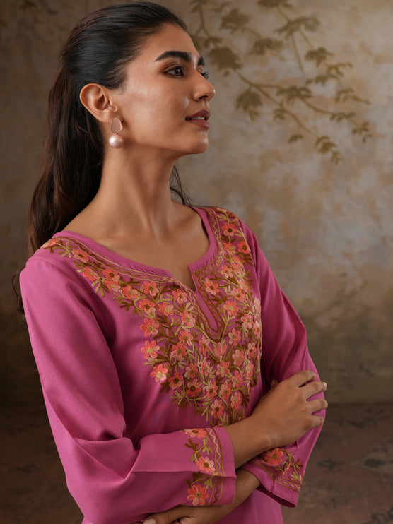 Huma Aari Work Straight Kurta