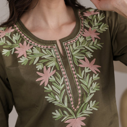 Qazmi Women Aari Embroidered Pure Cotton Short Kurta with Full Sleeves