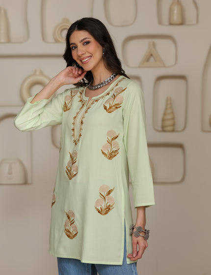 Qazmi Women Kashmiri Aari Embroidered Viscose Rayon Short Kurta