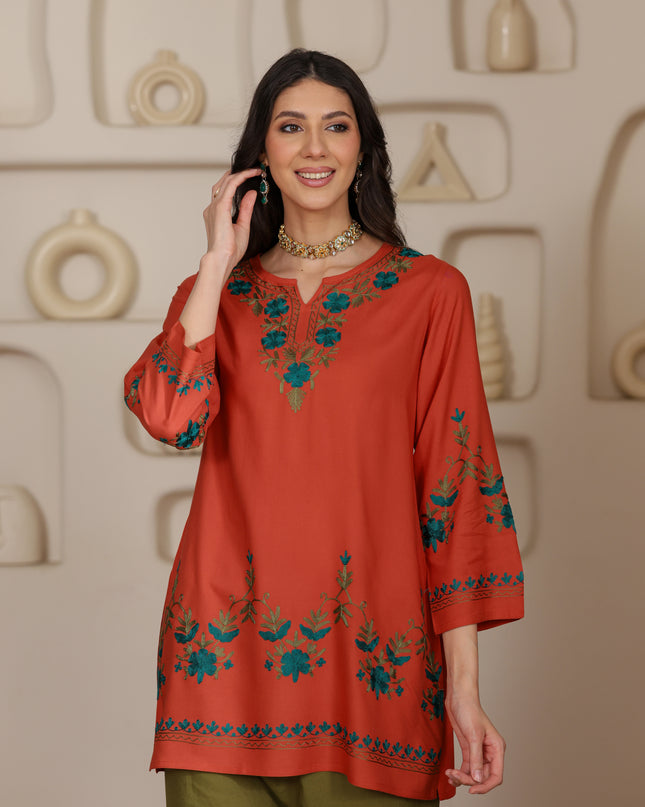 Qazmi Women Aari Embroidered Viscose Rayon Ethnic Short Kurta