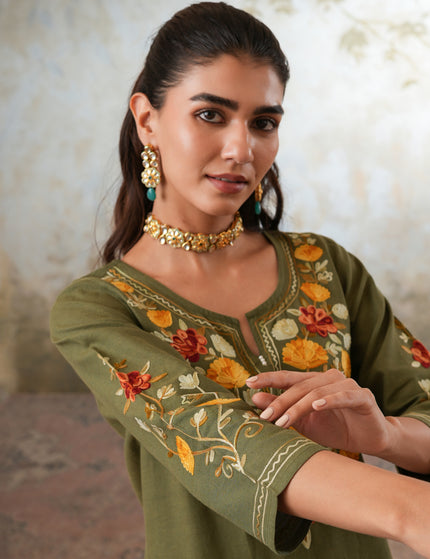 Qazmi Women's Zaynab Kashmiri Aari Work Cotton Linen Olive Green Kurta