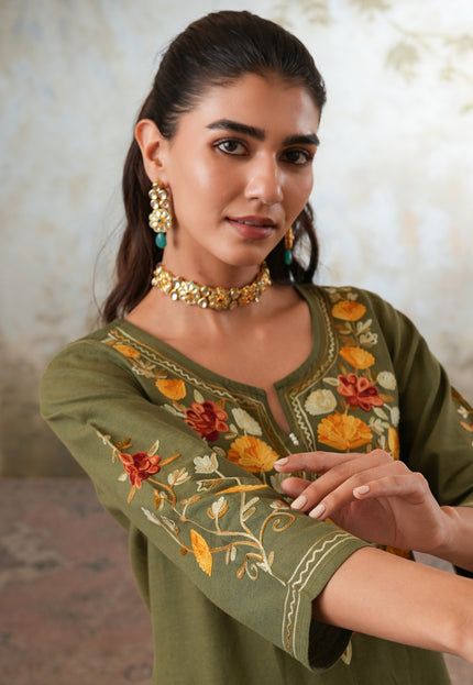 Qazmi Women's Zaynab Kashmiri Aari Work Cotton Linen Olive Green Kurta
