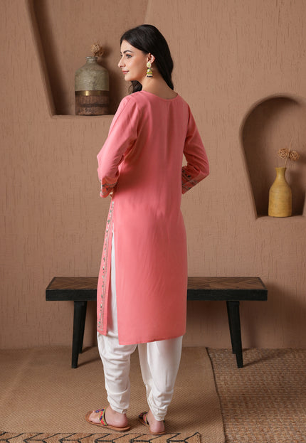 Qazmi Women's Mahsa Kashmiri Aari Work Straight Kurta