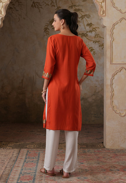 Qazmi Women's Noor Kashmiri Aari Work Straight Kurta