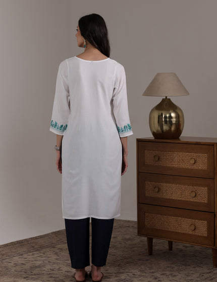 Qazmi Women's Noor Kashmiri Aari Work Straight Kurta