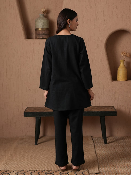 Qazmi Women's Cotton Linen Kashmiri Aari Work CoOrd Set