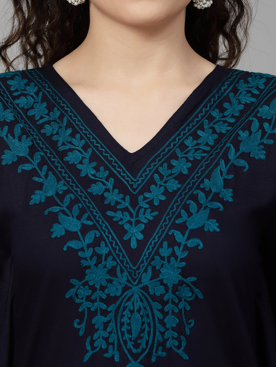 Qazmi  V-Neck Flared Sleeves Aari Work Kaftan Kurti
