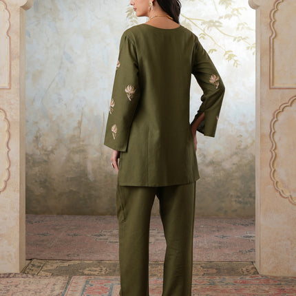 Qazmi Women's Kashmiri Chinarkari Work Olive Green CoOrd Set