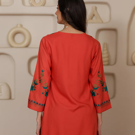 Qazmi Women Aari Embroidered Viscose Rayon Ethnic Short Kurta