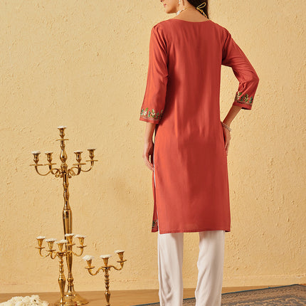 Qazmi Women's Noor Kashmiri Aari Work Straight Kurta
