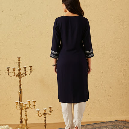 Qazmi Women's Mahsa Kashmiri Aari Work Peach Straight Kurta