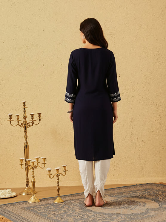 Qazmi Women's Mahsa Kashmiri Aari Work Peach Straight Kurta