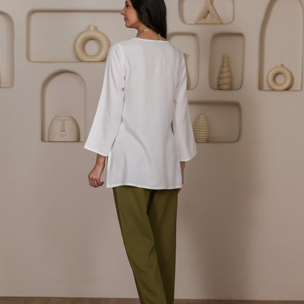 Qazmi Women Kashmiri Aari Embroidered Viscose Rayon Short Kurta