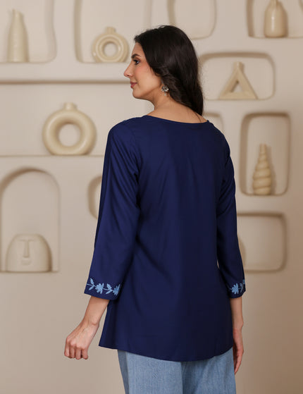 Qazmi Women Kashmiri Aari Embroidered A-Line Viscose Rayon Short Kurti with Full Sleeves