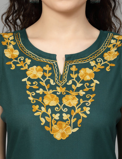 Green Sleeveless Aari Short Kurti For Women